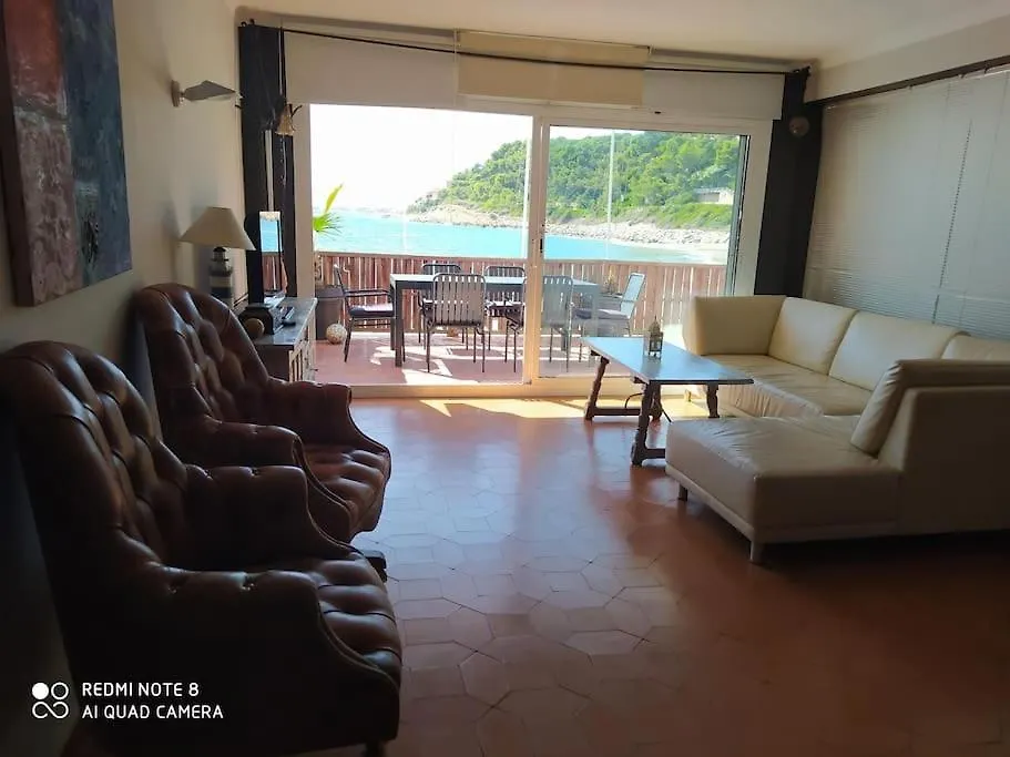 Apart Frente Al Mar Mediterraneo Roda de Berà  Apartamento