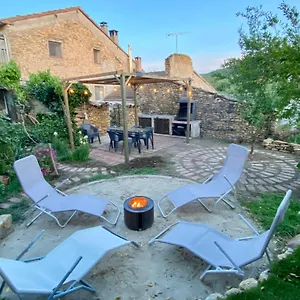 Сasa de vacaciones Casa Acollidora I Familiar Amb Jardi I Barbacoa, Àger